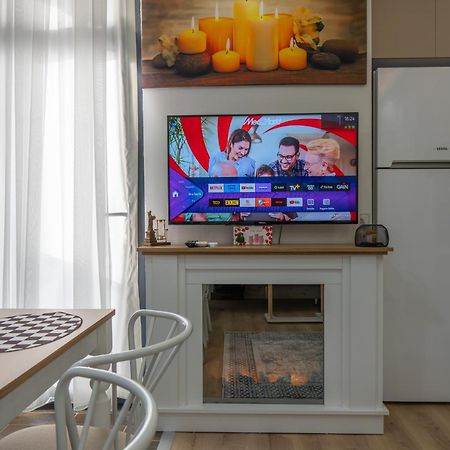 Wind Luxury 2 Lejlighed Aksu  Eksteriør billede